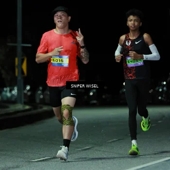 Runner Photo 7187100