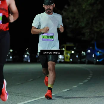 Runner Photo 7187132