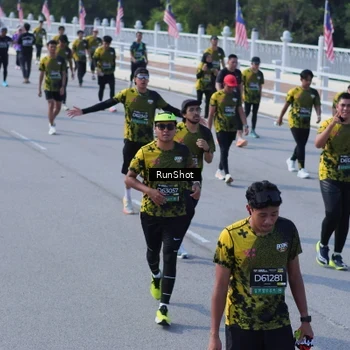 Runner Photo 7187226