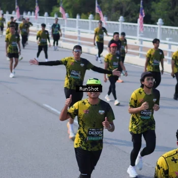 Runner Photo 7187237