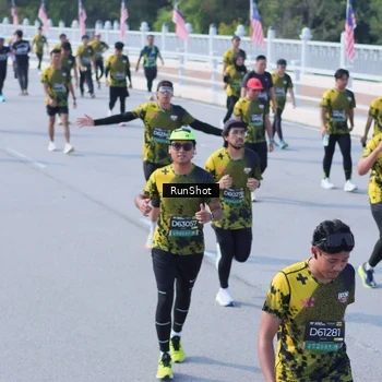 Runner Photo 7187238