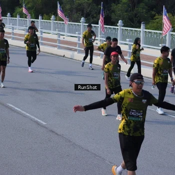 Runner Photo 7187322