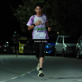 Runner Photo 7187359