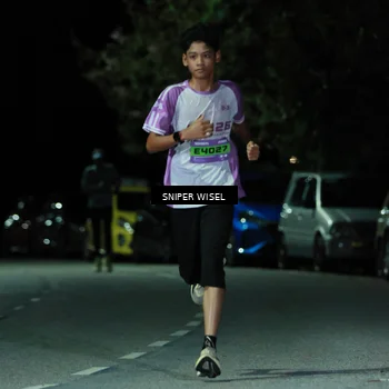Runner Photo 7187368