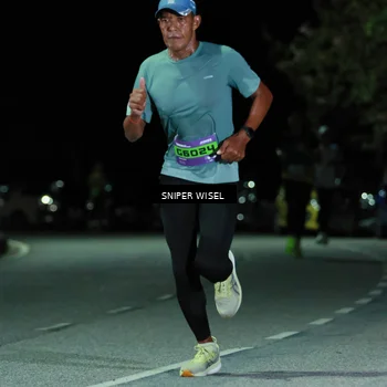 Runner Photo 7187396