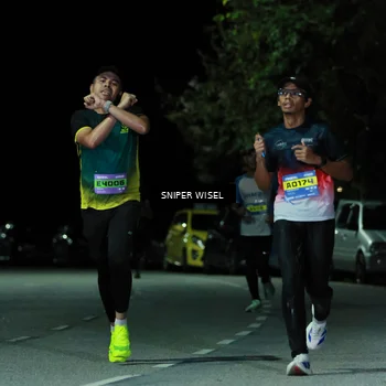 Runner Photo 7187419