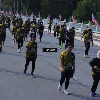 Runner Photo 7187485