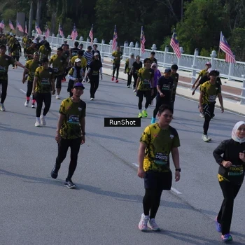 Runner Photo 7187486