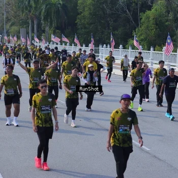 Runner Photo 7187520