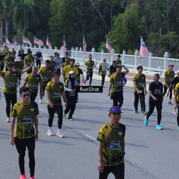 Runner Photo 7187522