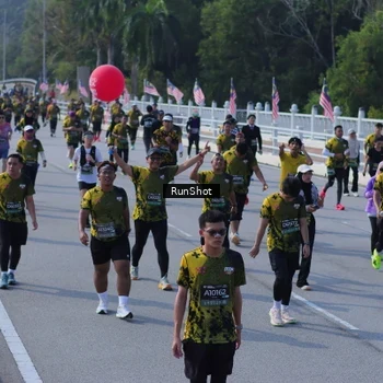 Runner Photo 7187539