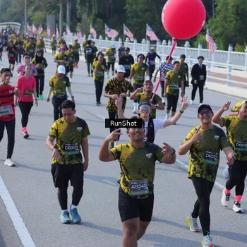 Runner Photo 7187581
