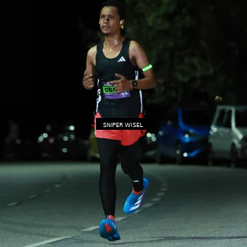 Runner Photo 7187603