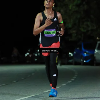 Runner Photo 7187610