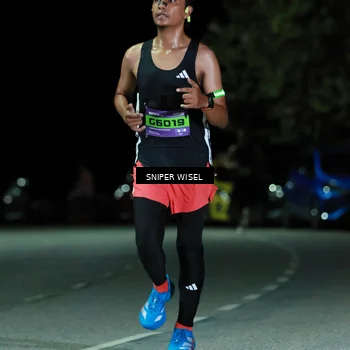 Runner Photo 7187616