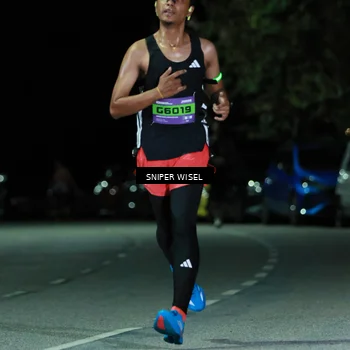 Runner Photo 7187631