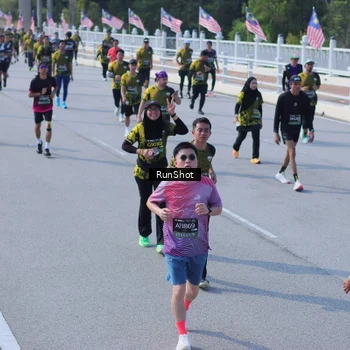 Runner Photo 7187732
