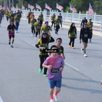 Runner Photo 7187742