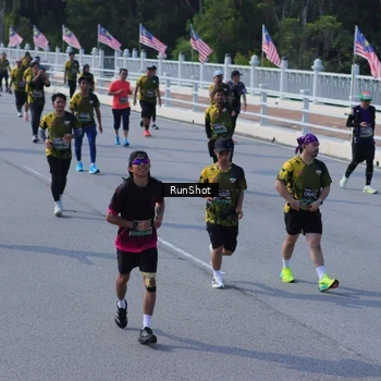Runner Photo 7187865