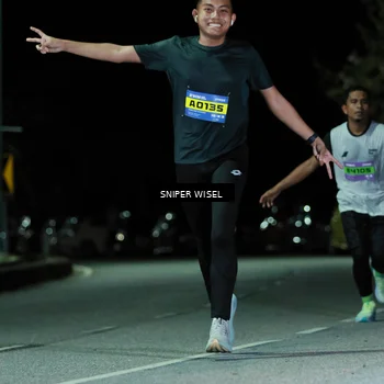 Runner Photo 7187908