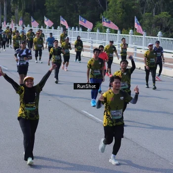 Runner Photo 7187927