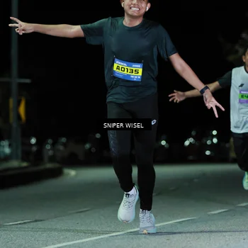 Runner Photo 7187929
