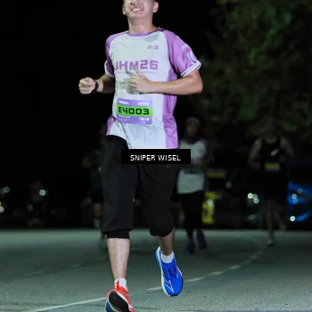 Runner Photo 7187942