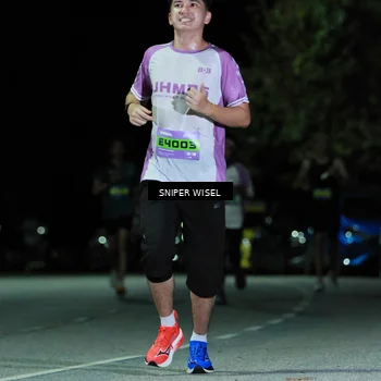 Runner Photo 7187947