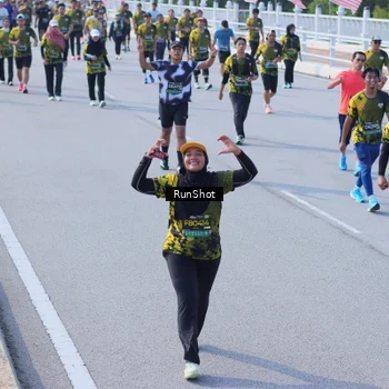 Runner Photo 7187968