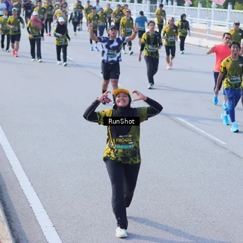 Runner Photo 7187973