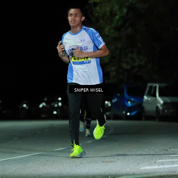 Runner Photo 7187976