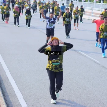 Runner Photo 7187979
