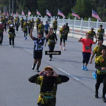 Runner Photo 7187992