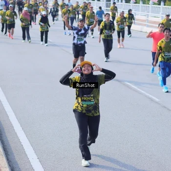 Runner Photo 7187999
