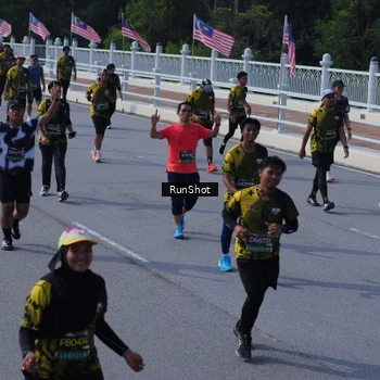 Runner Photo 7188003