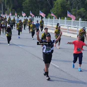 Runner Photo 7188035