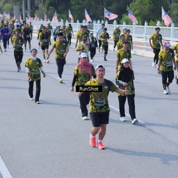 Runner Photo 7188202