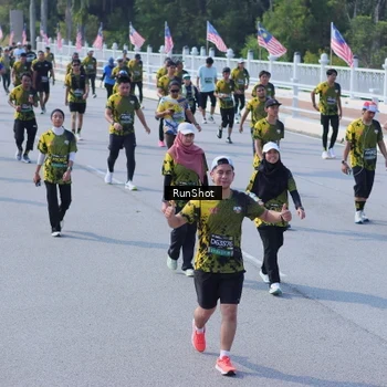 Runner Photo 7188210