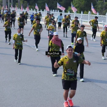 Runner Photo 7188241