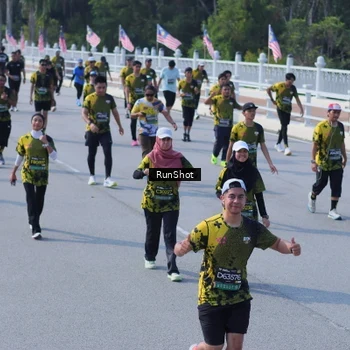 Runner Photo 7188243