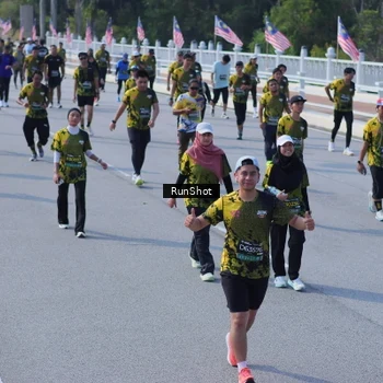 Runner Photo 7188263