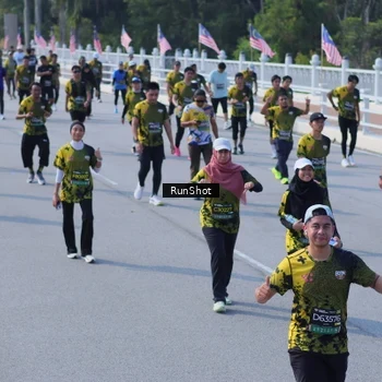 Runner Photo 7188264
