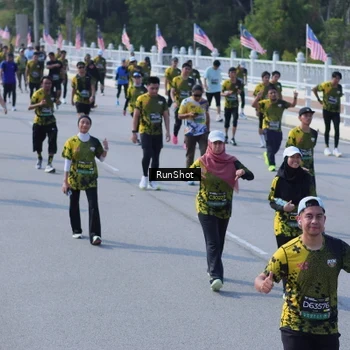 Runner Photo 7188275