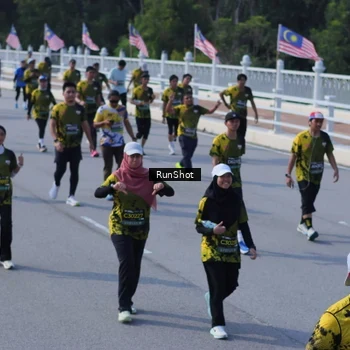 Runner Photo 7188298