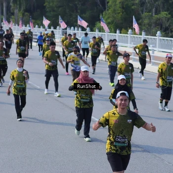Runner Photo 7188311