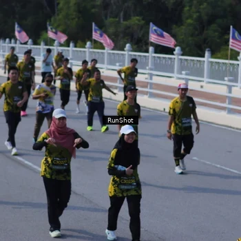 Runner Photo 7188323