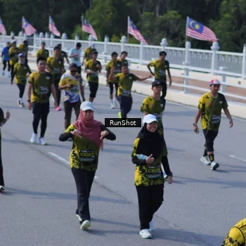 Runner Photo 7188340
