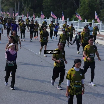 Runner Photo 7188430