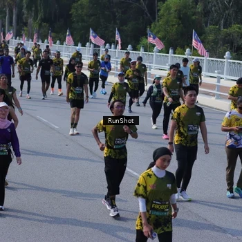 Runner Photo 7188437