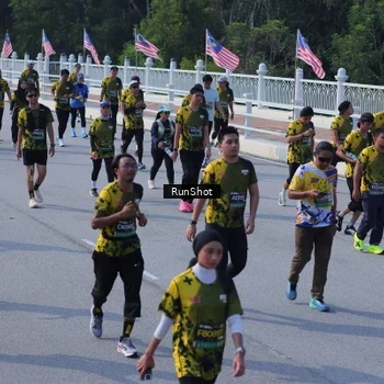 Runner Photo 7188445
